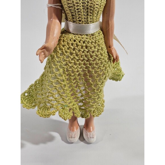 PLK Vintage 1940's 8" Unbranded Doll Dolly In Hand Crafted Crocheted Dress EUC - Picture 4 of 12